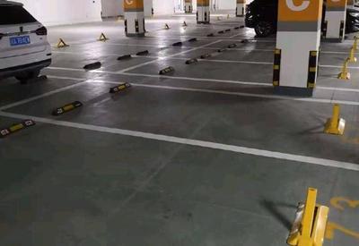 郫都区某小区车位“只卖不租”引争议，停车场服务与业主权益如何平衡？